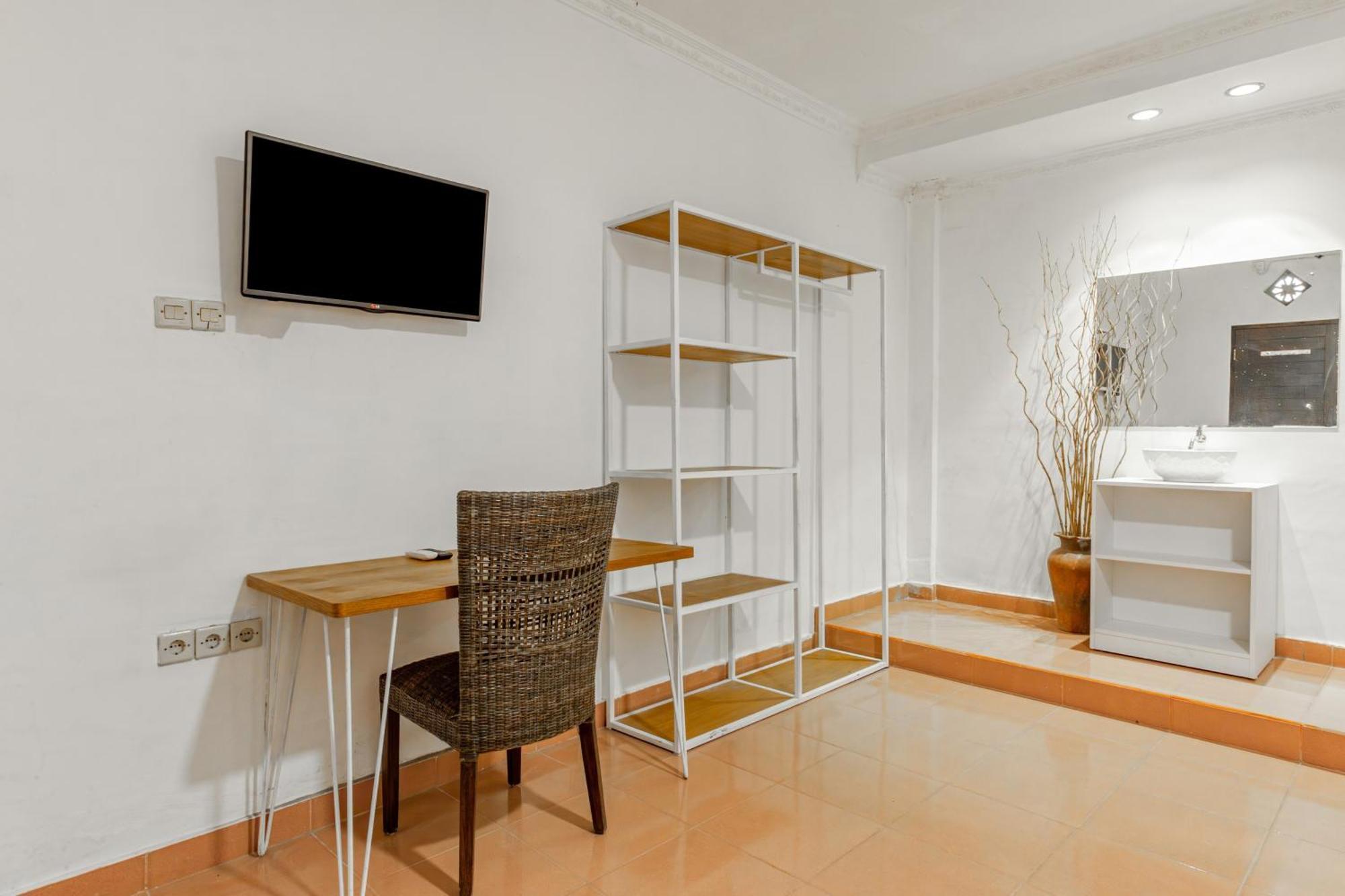 Capital O 93944 Geweka Homestay Джимбаран Экстерьер фото
